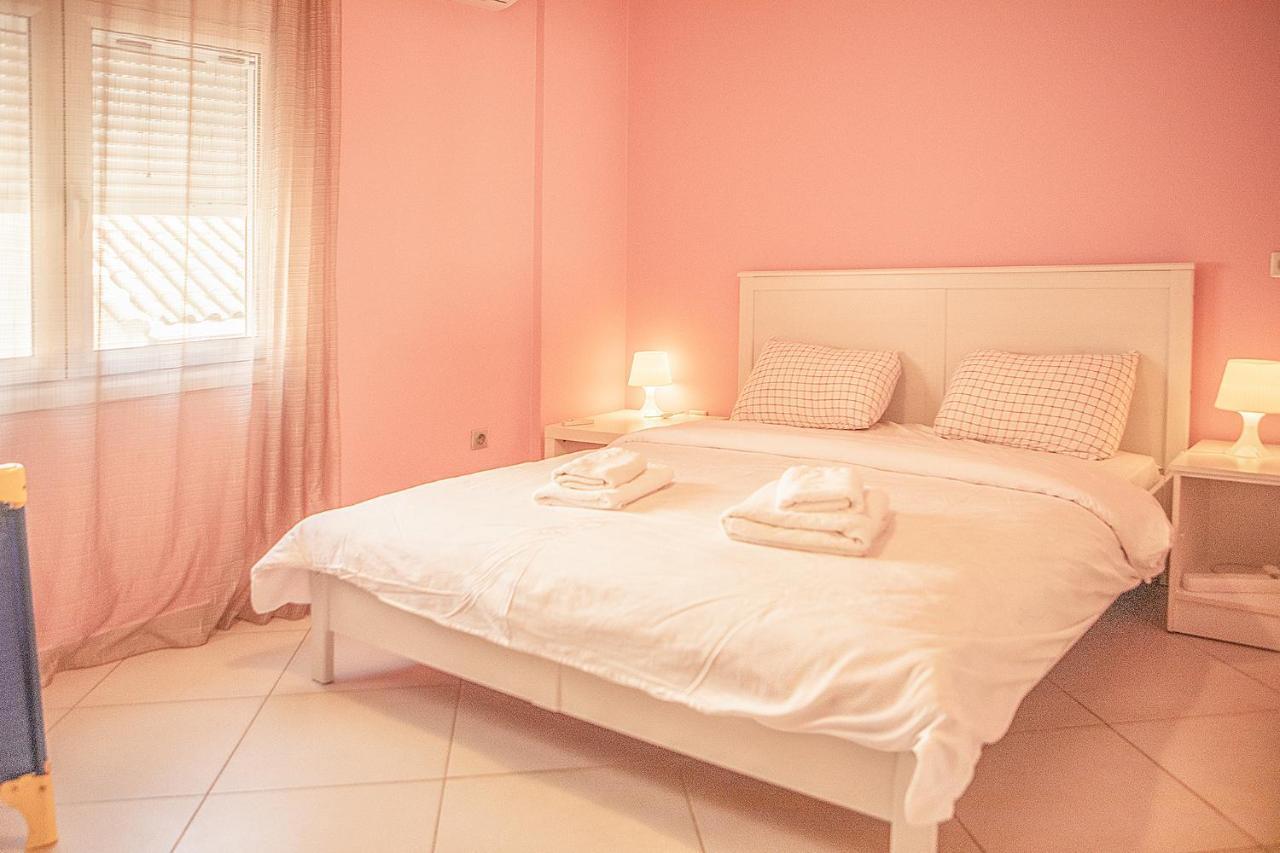 Spacious1 Bedroom Flat In The Heart Of Appartement Athene